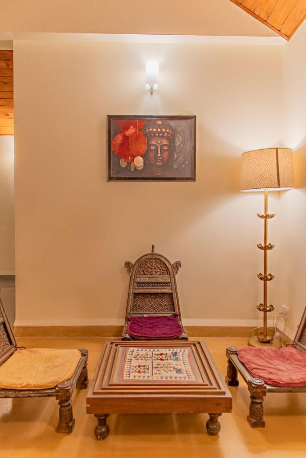Western Edge Kasauli !Lawn! Bonfire! Peace! Pvt Villa ! Екстер'єр фото